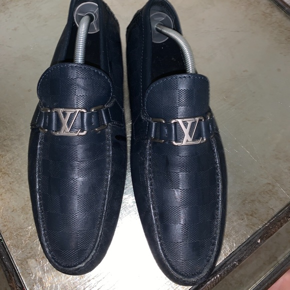 Men's Louis Vuitton loafers - Picture 1 of 4